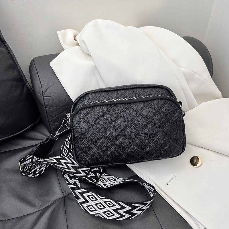 Women's Diamond Pattern Classic Style Soft Leather Shoulder Bags