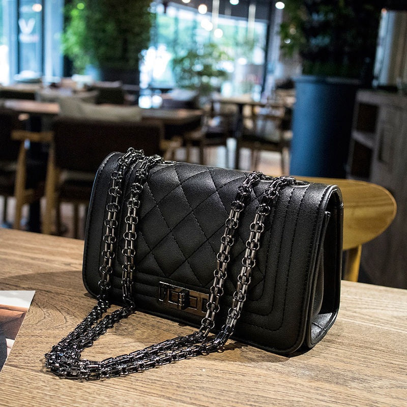 Women's Diamond Pattern Original Chain Texture Korean Style Crossbody Bags
