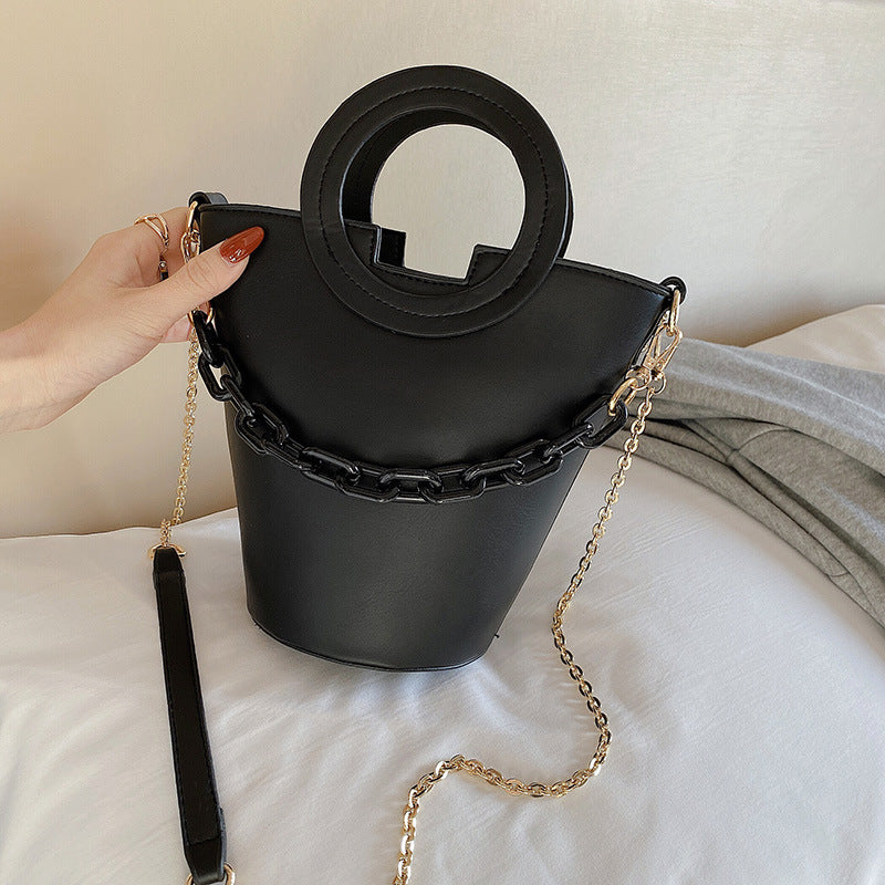 Beautiful Women's Charming Comfortable Stylish Chain Shoulder Bags