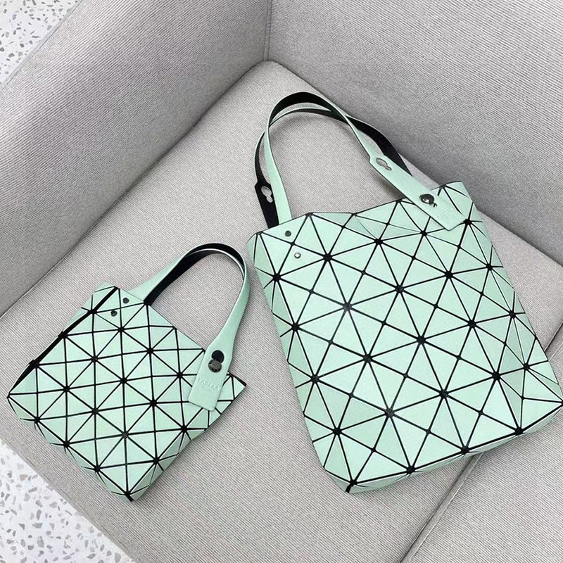 Charming Limited Same Nail Box Geometric Handbags