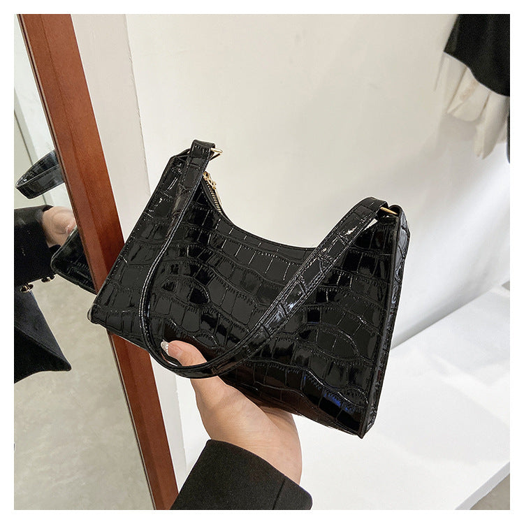 Women's Fashion Design Underarm Retro Unique Baguette Shoulder Bags