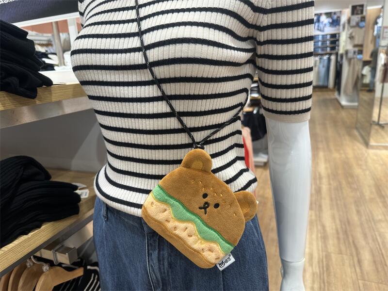 Burger Bear Change Earphone Storage Birthday Women's Messenger Bag