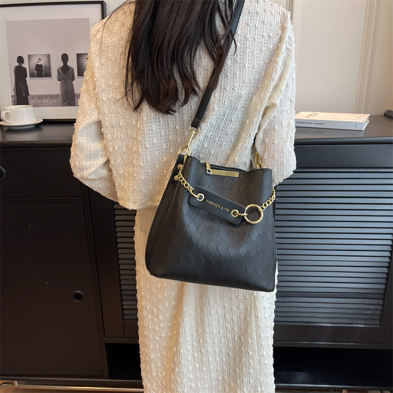 Women's Simple Fashion Large Capacity Diamond Style Shoulder Bags