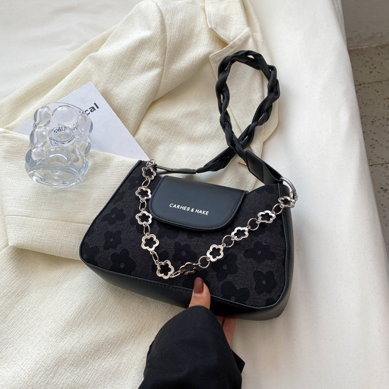 Women's Retro Fashion Summer Large Capacity Underarm Shoulder Bags