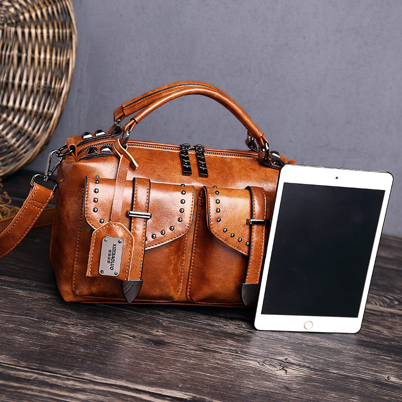 Women's Retro Oil Waxed Leather Portable Fashion Bags