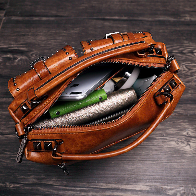 Women's Retro Oil Waxed Leather Portable Fashion Bags