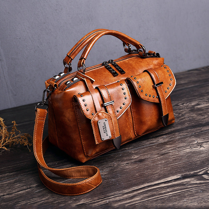 Women's Retro Oil Waxed Leather Portable Fashion Bags