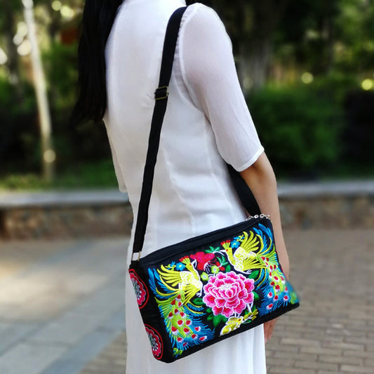 Women's Yunnan National Style Embroidered Ethnic Crossbody Bags