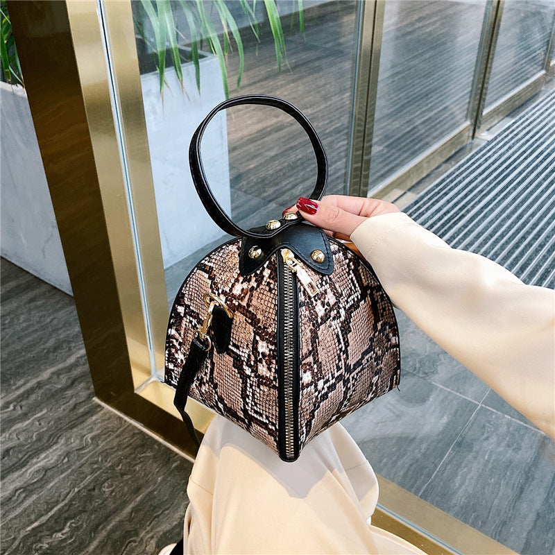 Women's Fashion Leopard Print Triangle Korean Trendy Shoulder Bags