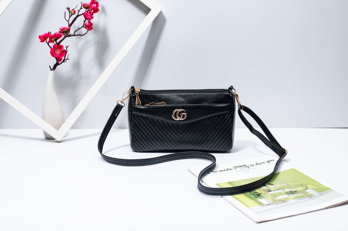 Women's Summer Texture Large Capacity Fashion Source Women's Messenger Bag