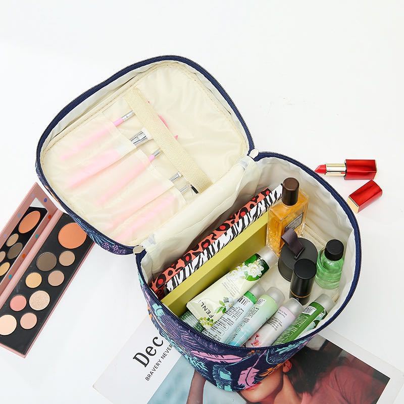 Women's Large Capacity Canvas Storage Monstera Printing Portable Makeup Bag