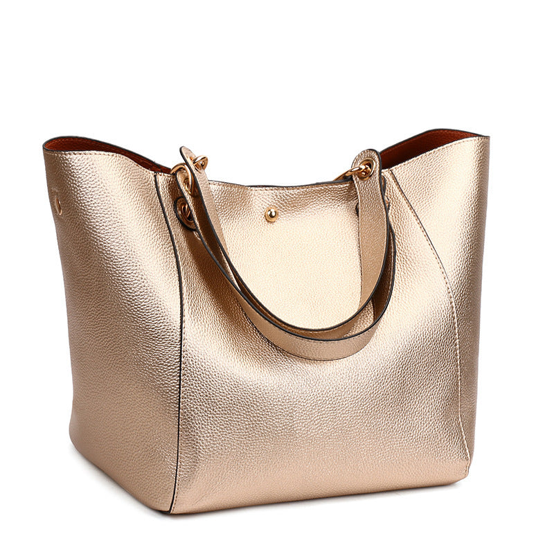 Women's Fashionable Large Capacity Magnetic Snap Women's Shoulder Bag