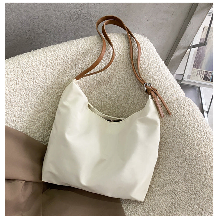 Women's Fashion Simple Western Style Underarm Hand Bags
