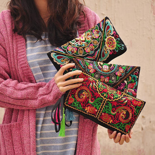 Women's Ethnic Style Embroidered Fashionable Exquisite Satin Handbags
