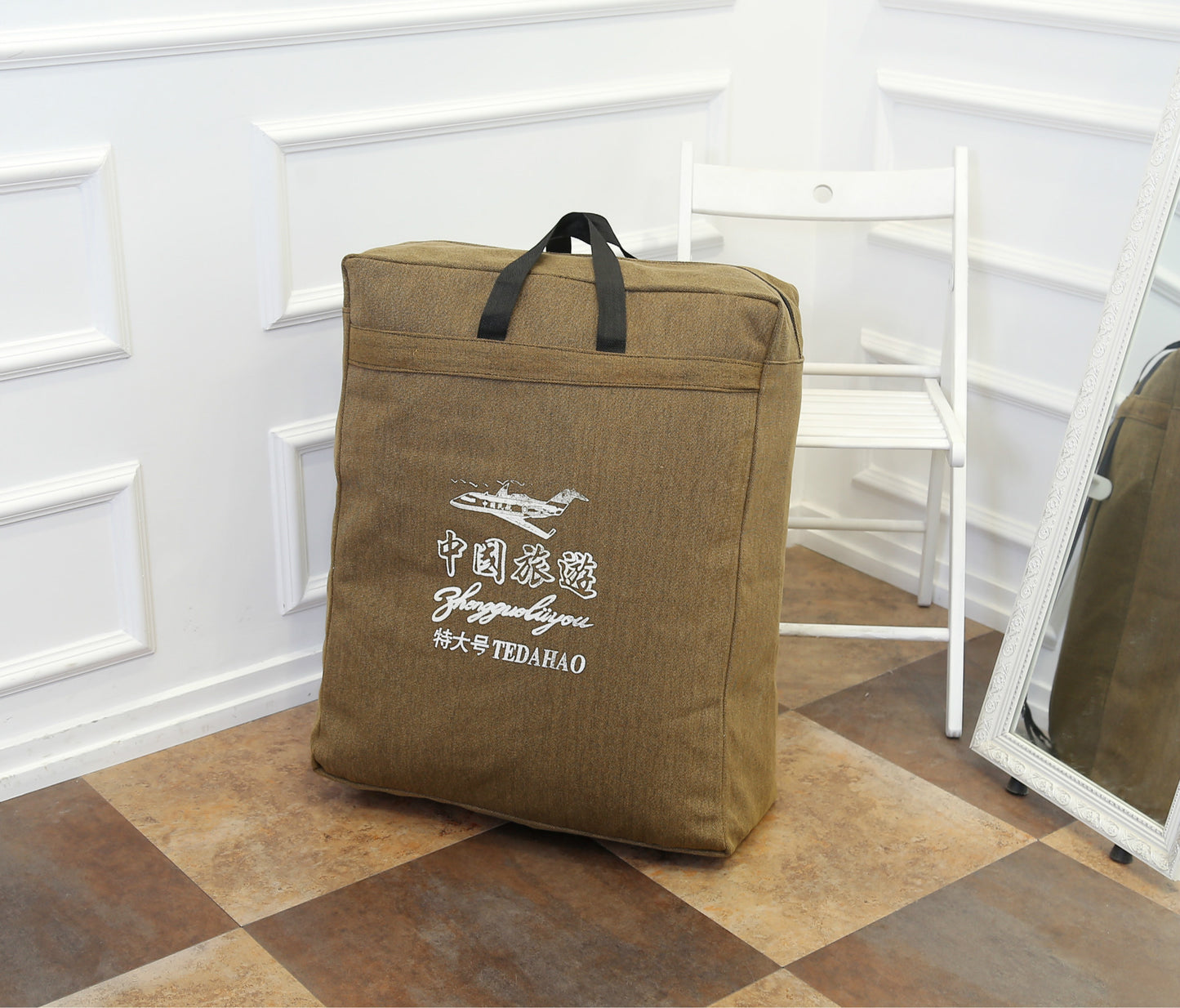 Creative Charming Thick Canvas Waterproof Moving Travel Bags