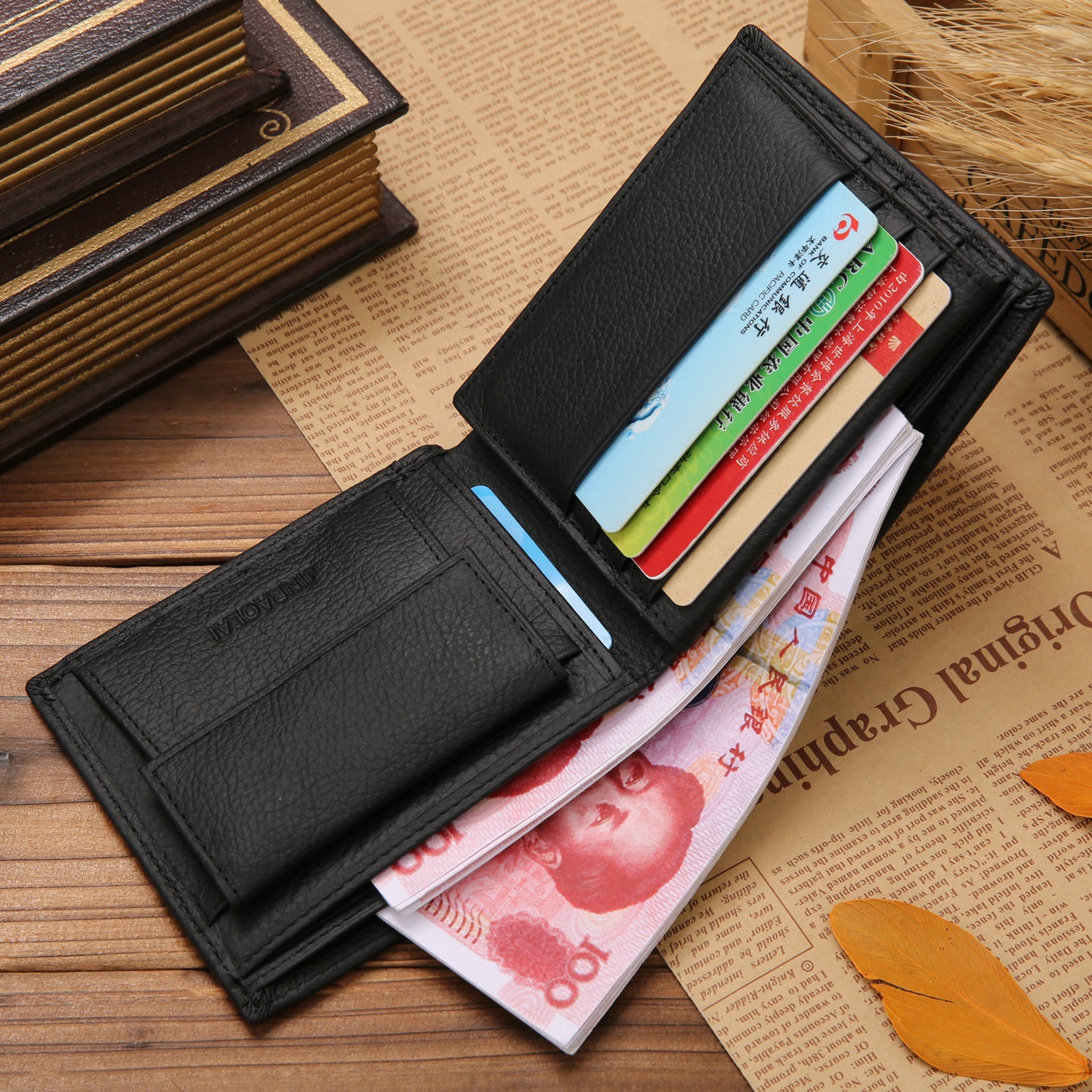 Versatile Attractive Men's Short Genuine Leather Men's Wallets