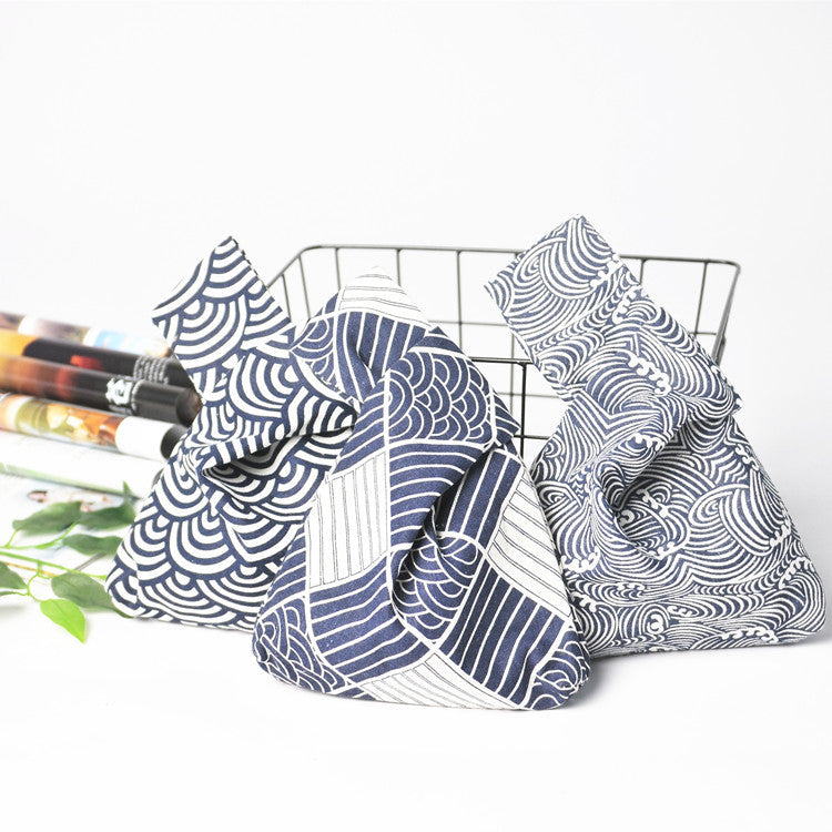 Simple Artistic Fresh Wrist Walking Mother Handbags