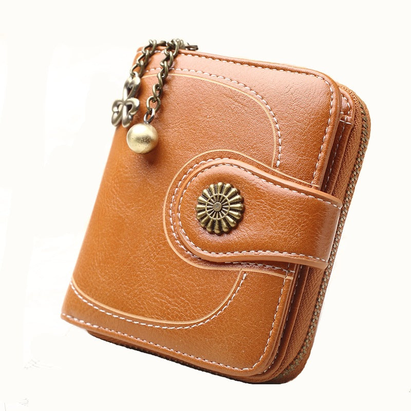 Women's Short Zipper Clutch Fashion Oil Leather Coin Purses