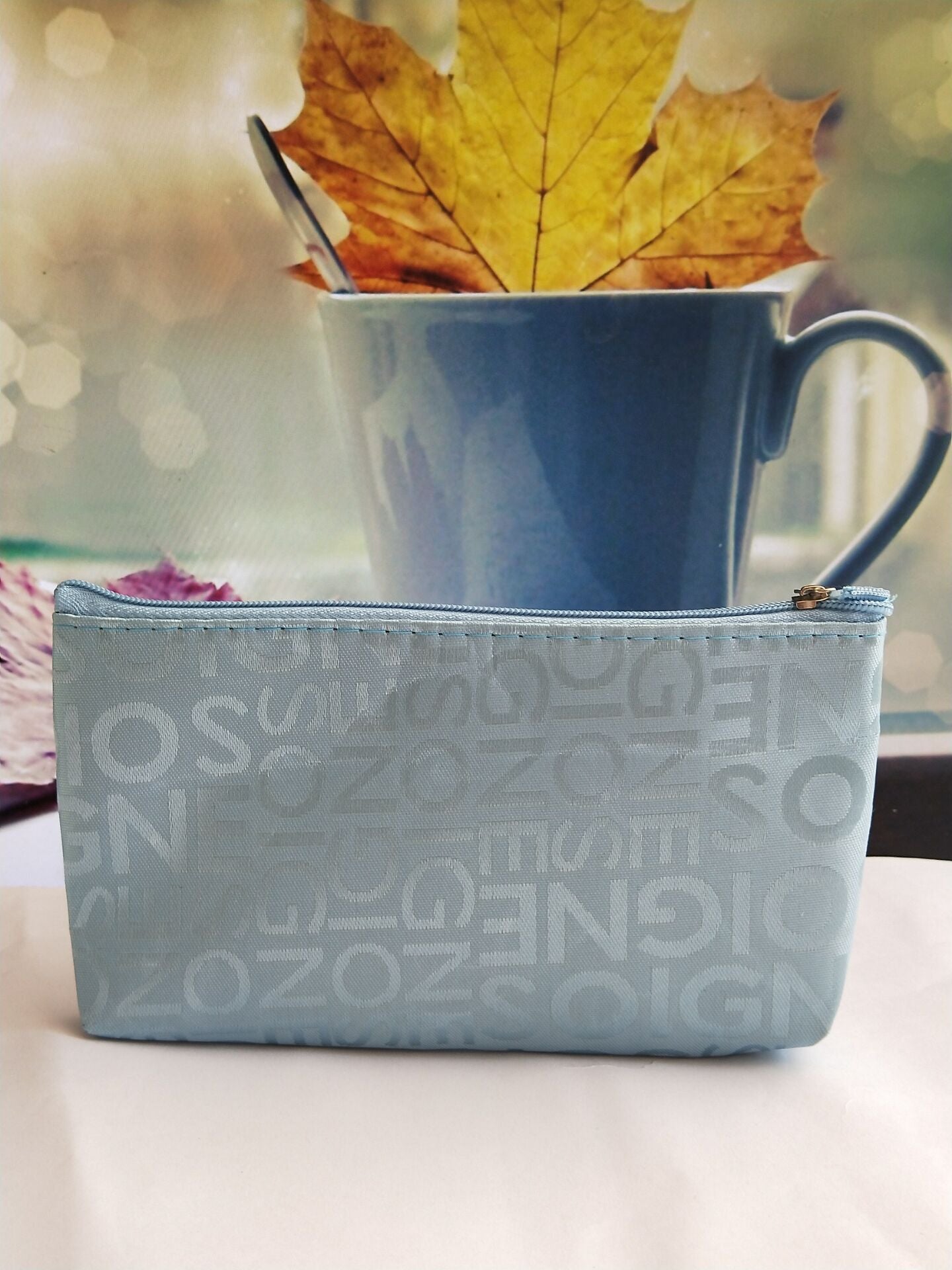 Women's Korean Leisure Letter Jacquard Horizontal Hand-held Cosmetic Bags