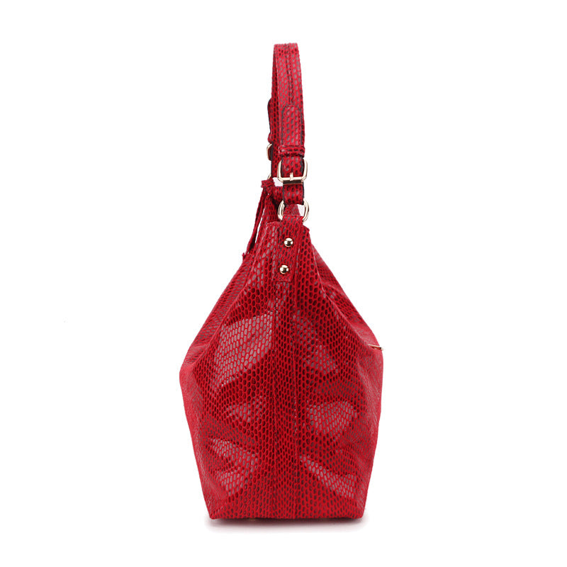 Beautiful Women's Russian Serpentine Tassel Moon Women's Shoulder Bag