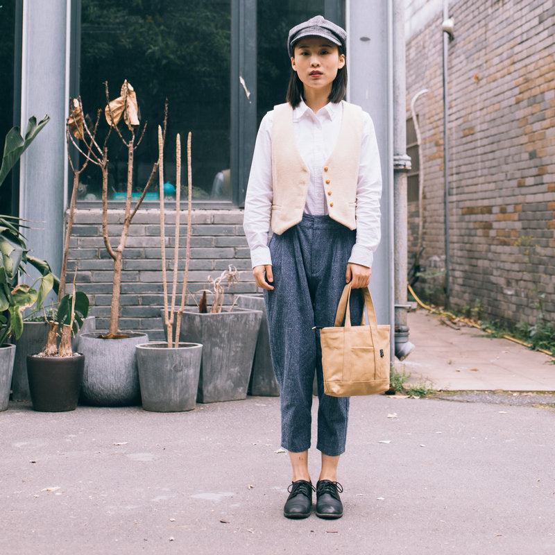 Women's Canvas Quality Personalized Simple Style Handbags