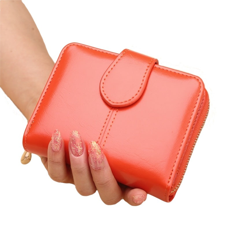 Women's Short Zipper Oil Wax Leather Coin Purses