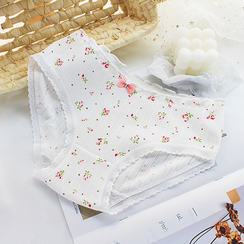 Women's Cute Lace Edge Small Floral Mid Panties