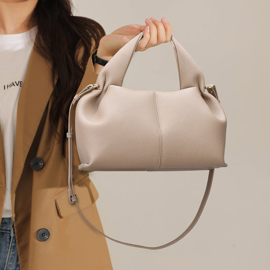 Women's Cloud Niche Fashion Large Capacity Commuter Crossbody Bags