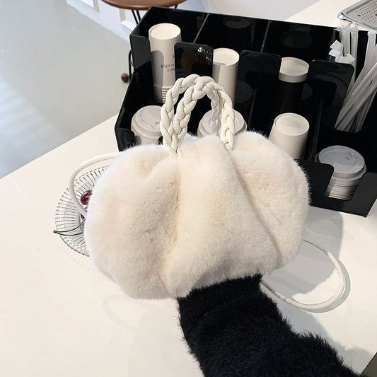 Plush Pumpkin Fashionable Underarm High-grade Design Shoulder Bags