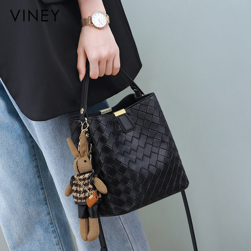 Versatile Carrying High-grade Sense Genuine Leather Women's Messenger Bag