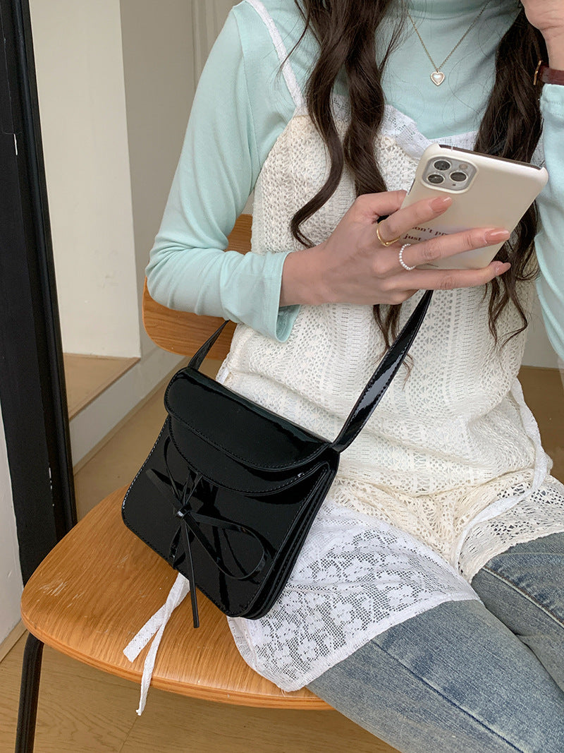 Spring Design Korean Style Bow Patent Leather Crossbody Bags