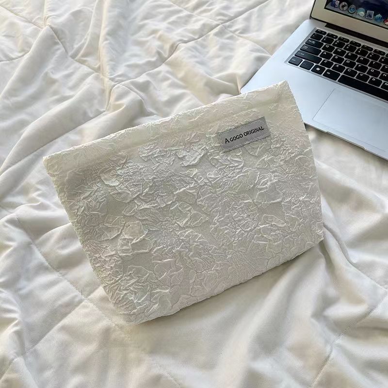 Buggy Wash Large Capacity Portable Elegant Makeup Bag