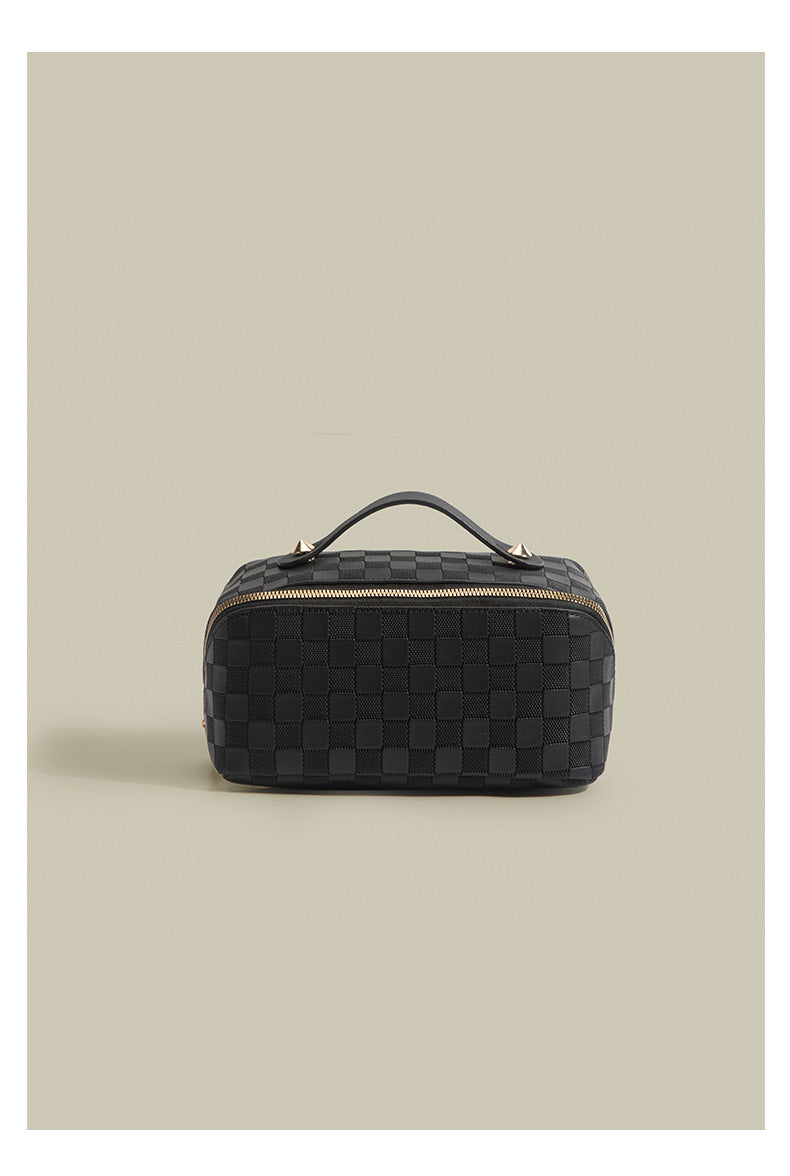 Convenient Toiletry Storage Chessboard Grid Printed Makeup Bag