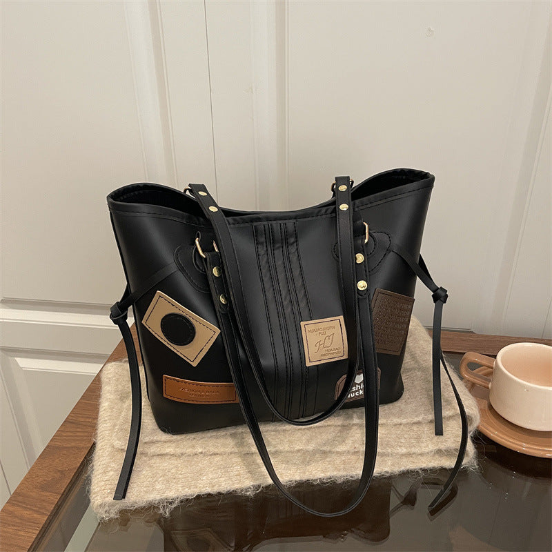 Women's Commuter Retro Autumn Large Capacity Personalized Fashion Women's Shoulder Bag