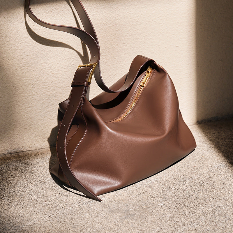 Women's Leather Large Capacity Fashion Commuter Shoulder Bags