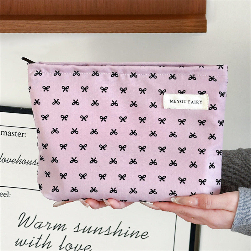 Polka Dot Black Sweet Storage Hand Portable Makeup Bag
