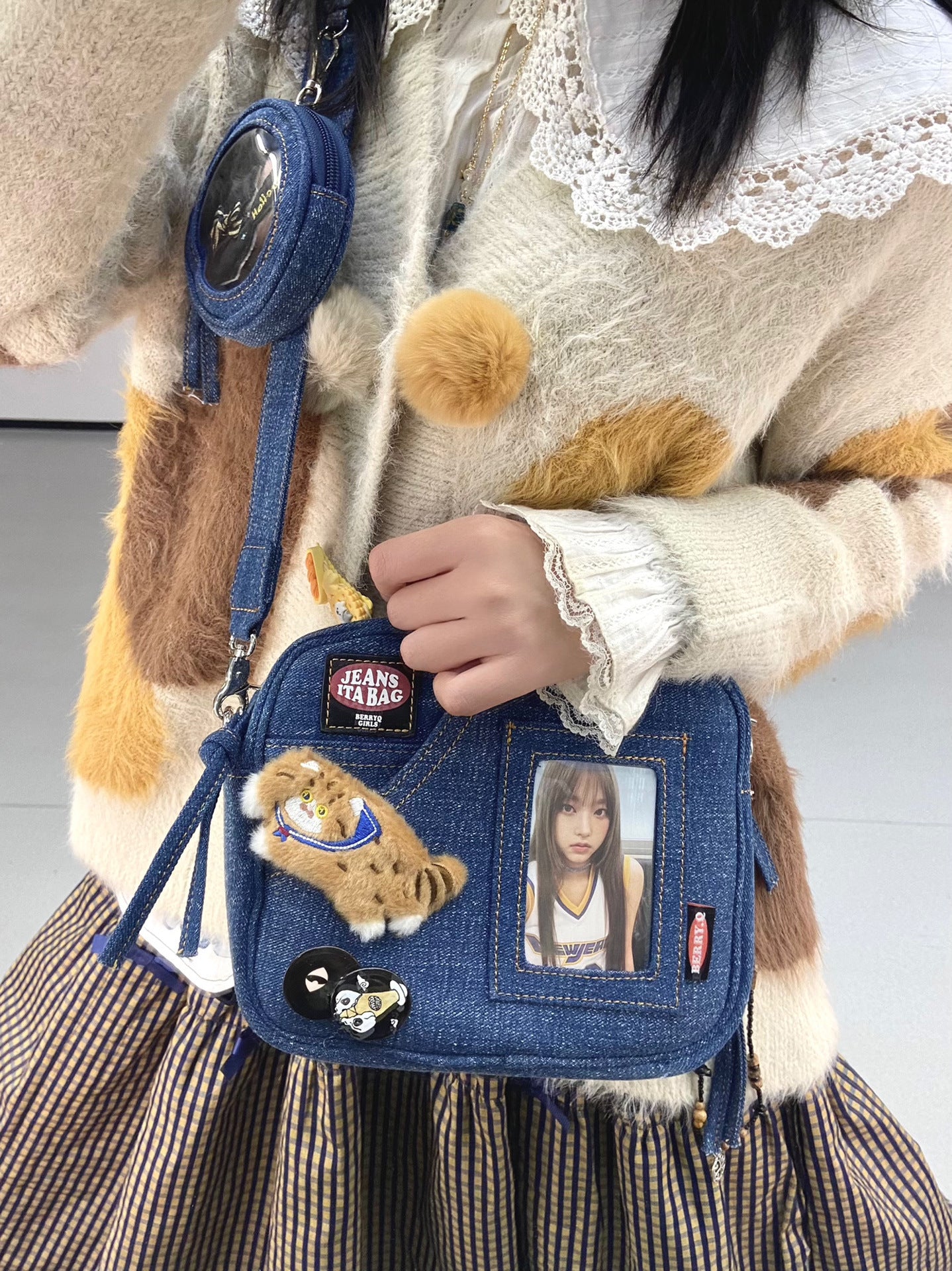 Women's Style Leisure Mini Denim Artistic Shopping Crossbody Bags