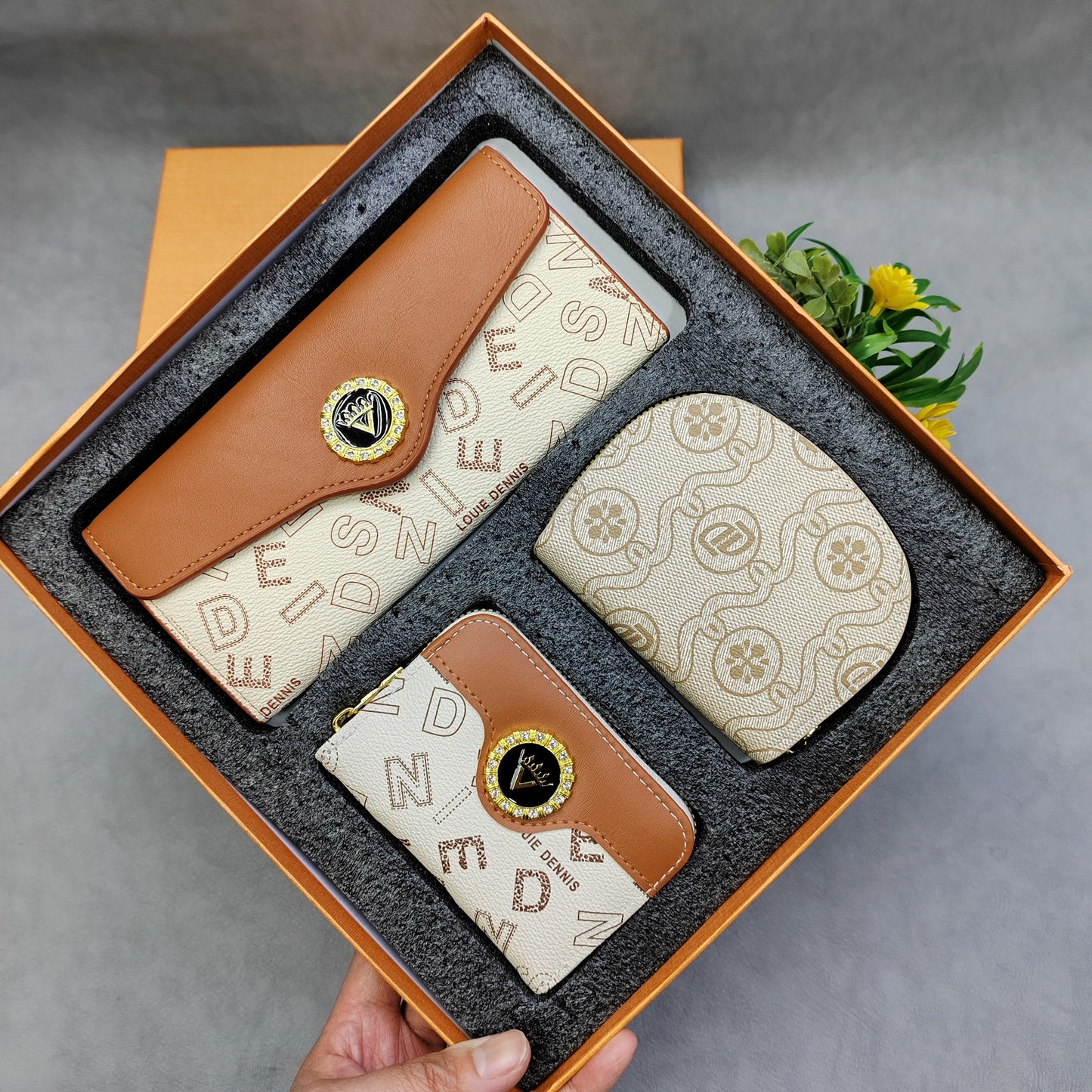 Cool Attractive Three-piece Gift Box Sets Ladies Wallets