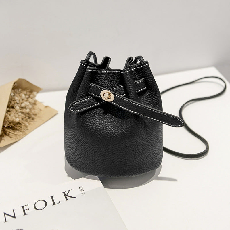 Women's Popular Innovative Elegant Cylinder Cell Shoulder Bags