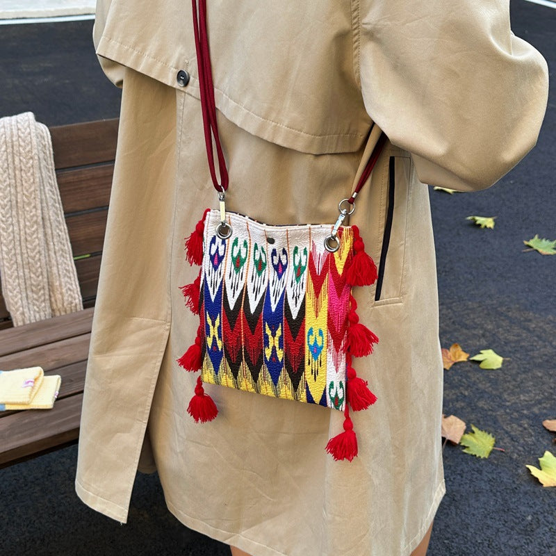 Aides Pattern Mobile Element Personality Art Ethnic Women's Messenger Bag