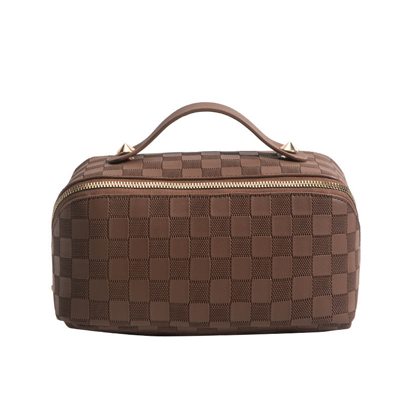 Convenient Toiletry Storage Chessboard Grid Printed Makeup Bag