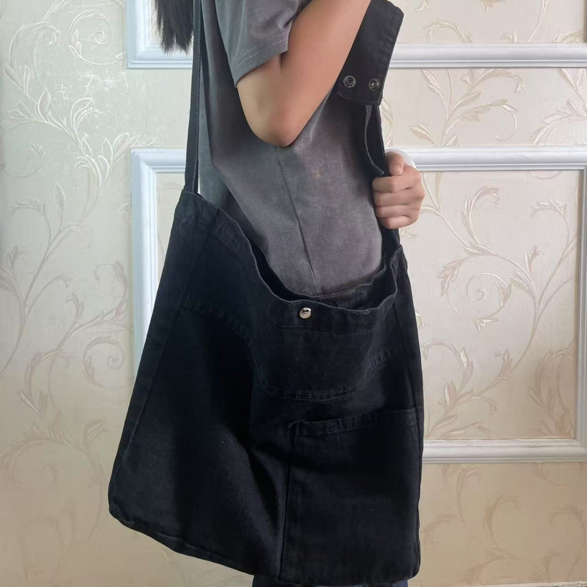 Mori Style Jean Large Capacity Sling Commuter Women's Messenger Bag