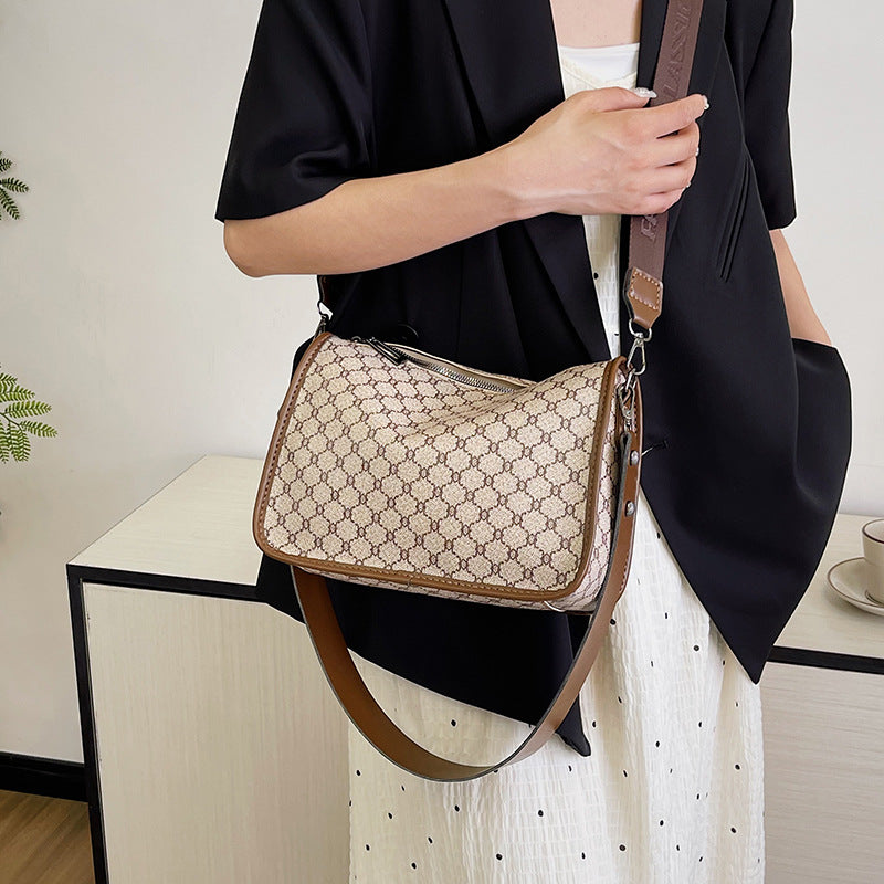 Pure Color Couple Homemade Handmade Material Woven Advanced Texture One Shoulder Bags