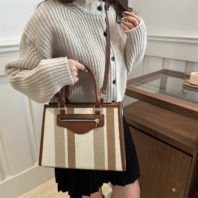Trendy Contrast Color Large Capacity Female One Commuter Bags