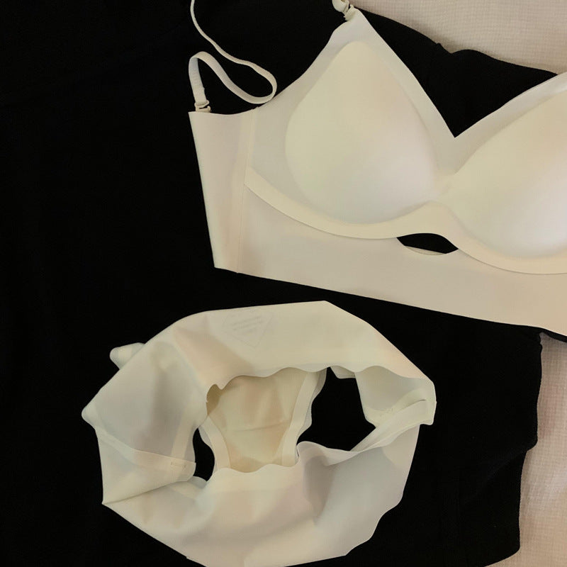 Women's Pure Seamless Bare Back Underwear Wireless Fixed Chest Bras