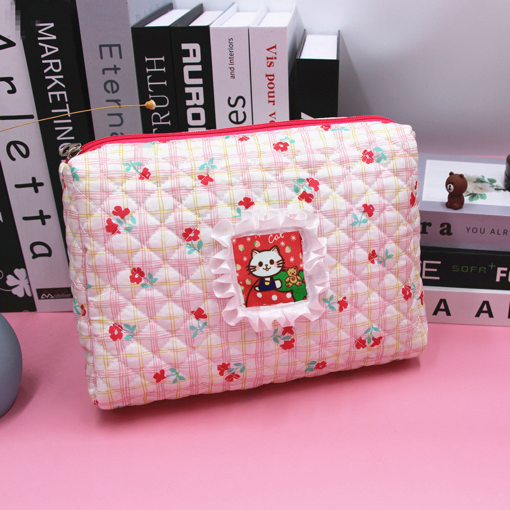 Cute Large Capacity Cat Portable Heart Storage Makeup Bag