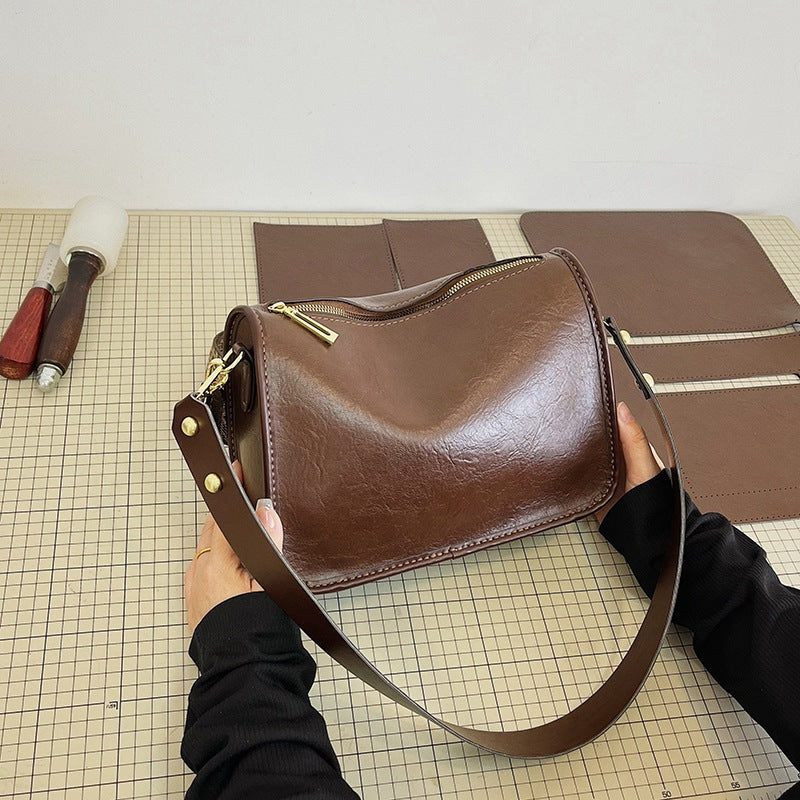 Pure Color Couple Homemade Handmade Material Woven Advanced Texture One Shoulder Bags