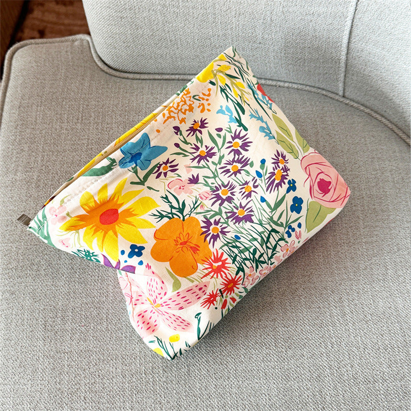 Fresh Floral Print Clutch Portable Sundries Storage Bags
