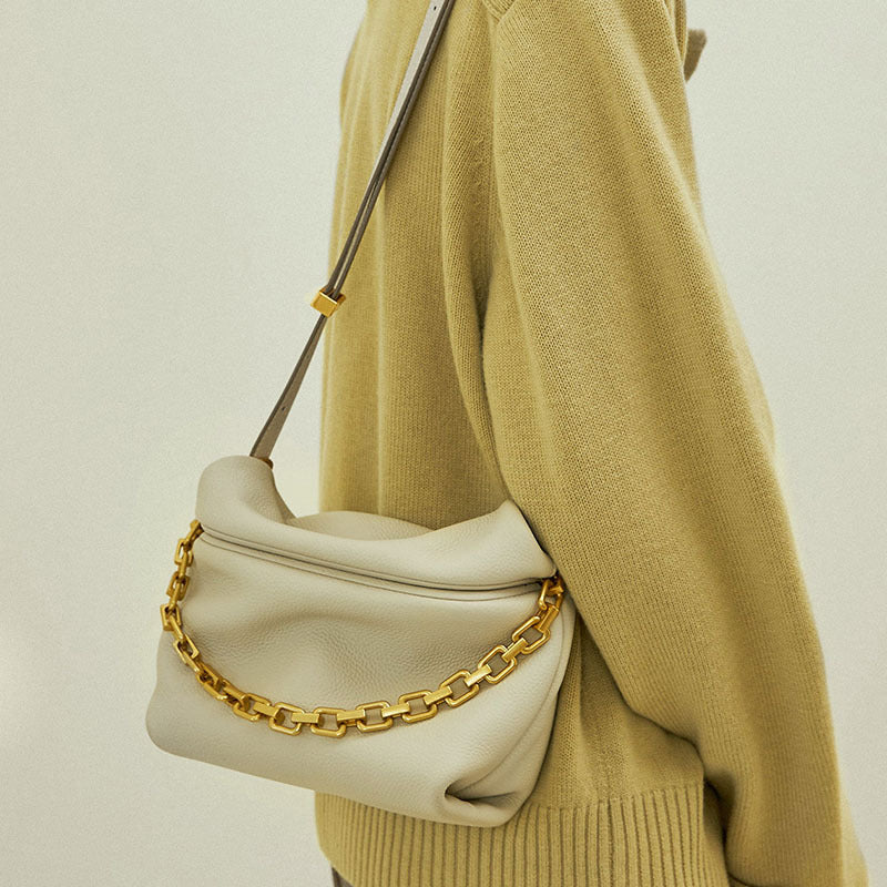 Women's Leather Folds Cloud Fashion Chain Dumpling Women's Shoulder Bag