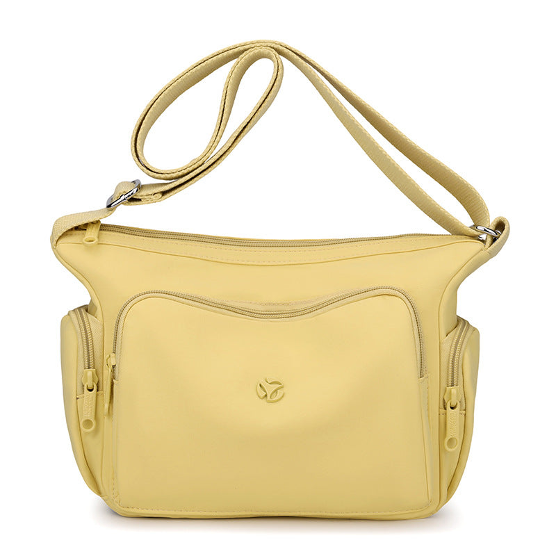Women's Simple Solid Color Lightweight Fashion Commuter Women's Shoulder Bag